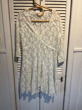 Free People Cream Lace Long Sleeve dress